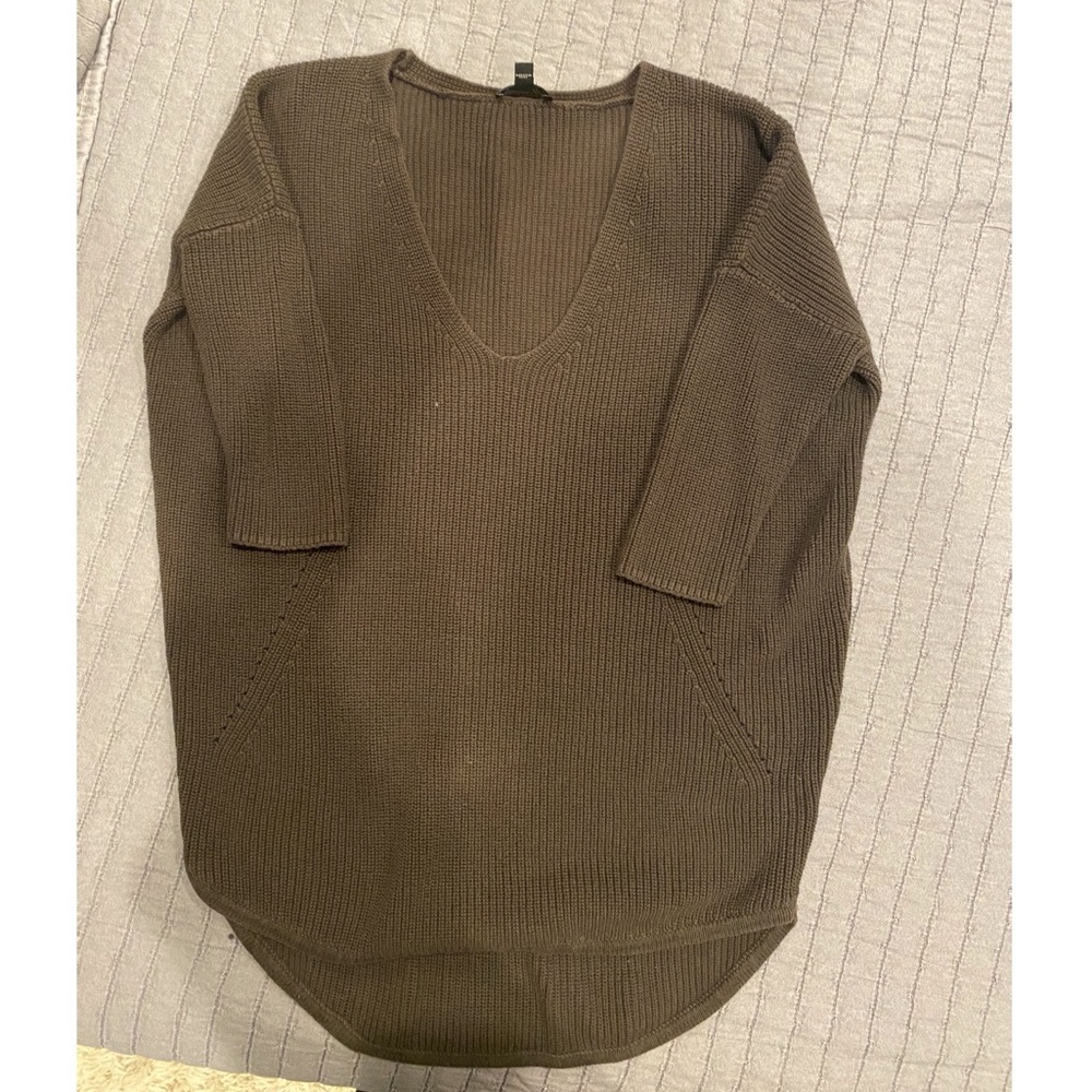 Express Sweater - Picture 3 of 3